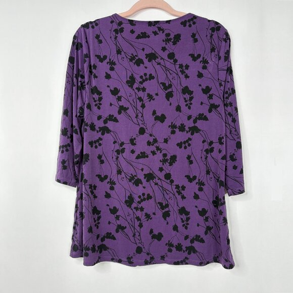 2/$30 Lane Bryant Floral Print Quarter Sleeve V-Neck Blouse Purple 10/ 12 #9928 - Picture 4 of 9